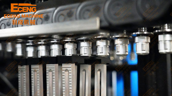 Velocidad 2500BPH del molde de la máquina K4 de la botella que sopla automática de alta velocidad sola