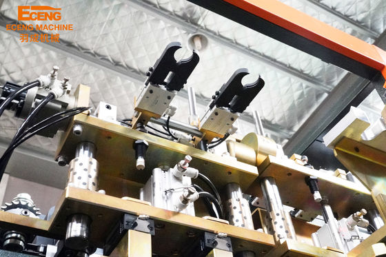 Q3000 Máquina de moldeado de botellas de agua de alta velocidad 2 cavidad 3000BPH