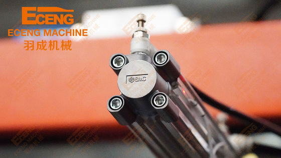 plástico de Eceng Q3000 3000BPH 2000ml de la máquina de la botella de agua que sopla automática 2cavity