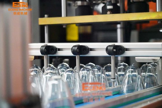 El tarro puede ACARICIAR la boca ancha automática J4 de 4 cavidades de la máquina del moldeo por insuflación de aire comprimido de la botella