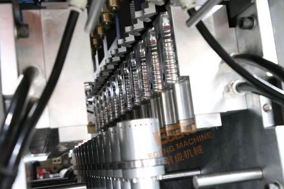 Máquina K12 del moldeo por insuflación de aire comprimido de 12 cavidades completamente automática con 26000BPH para las botellas del ANIMAL DOMÉSTICO