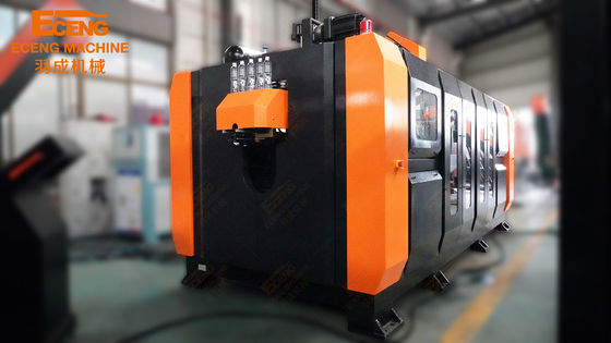 Máquina del moldeo por insuflación de aire comprimido de la botella de la bebida de Eceng K6 2000 ml de jugo plástico de alta velocidad de 50KW