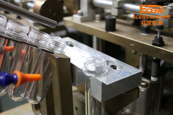 2000BPH Máquina de moldeo automático de soplado 2 Botella de bebidas de agua en cavidad