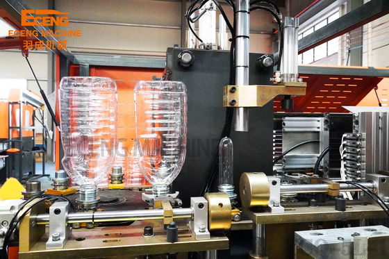 Botella del ANIMAL DOMÉSTICO del estiramiento 5 fase 380V de la máquina 3 del moldeo por insuflación de aire comprimido del litro