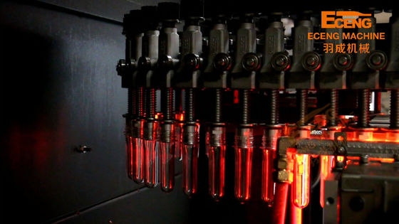 Máquina 12000BPH del moldeo por insuflación de aire comprimido del estiramiento de la cavidad del auto 6 de Eceng K6