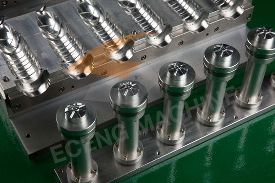 cadena de producción plástica de la botella del ANIMAL DOMÉSTICO 220V 9000-12000 Bph