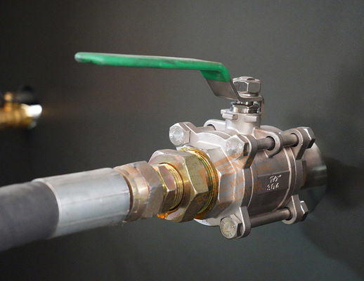 Botella de agua plástica de Eceng que hace máquina 6000bph el moldeo por insuflación de aire comprimido