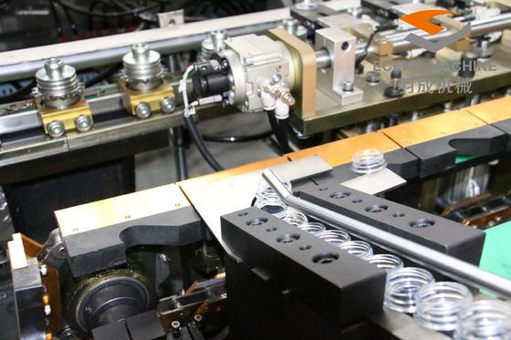 Máquina que sopla 220V 50HZ de la botella del ANIMAL DOMÉSTICO del objeto semitrabajado de la salida 6000BPH